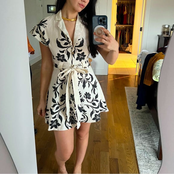 Zara Dresses & Skirts - Zara Linen Floral Mini Dress - Size XS